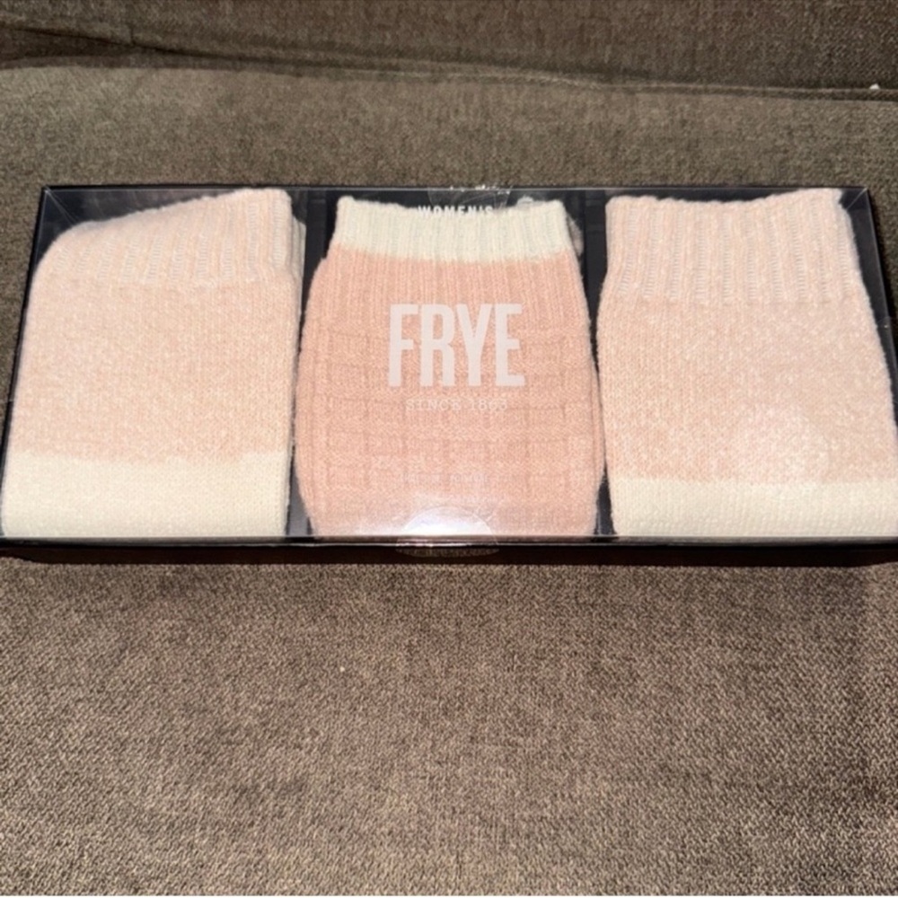 FRYE NEW boot sock women’s set size 4-10